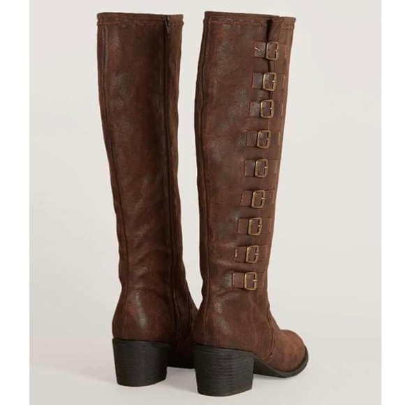 Heeled Knee High Multiple Buckle Boots - Picture 5 of 5