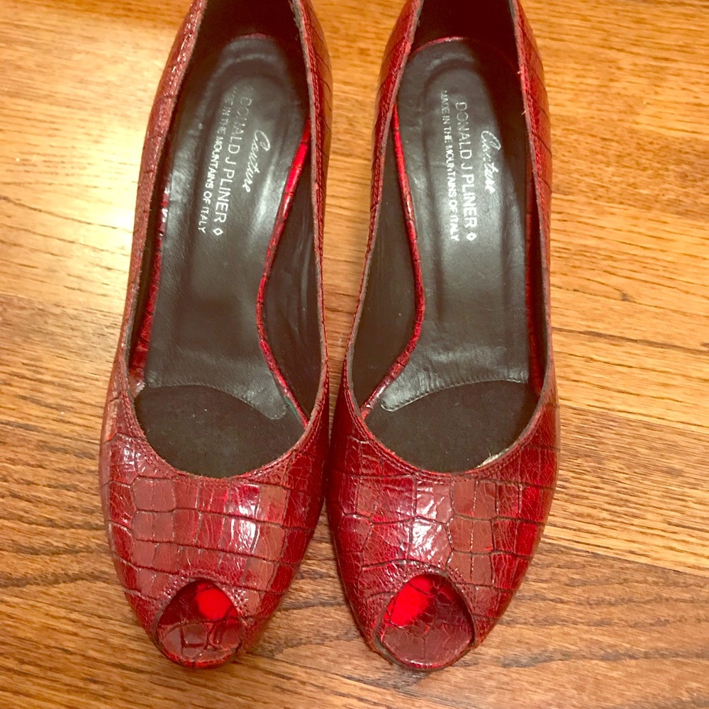 Red Snake Skin Donald J. Pliner Heels