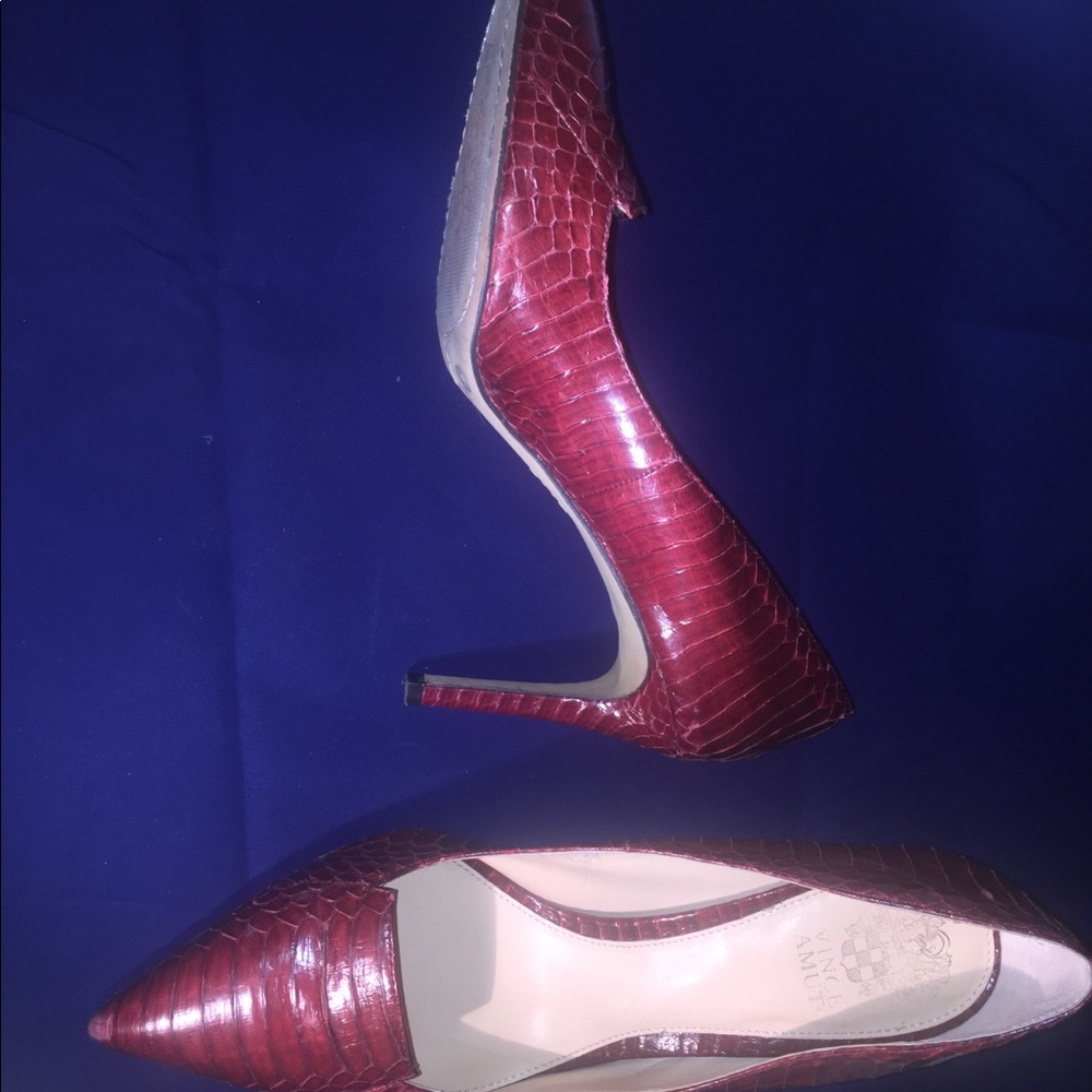 Vince Camuto Red Croc Leather Pumps