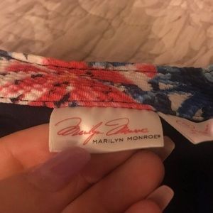 Marilyn Monroe outfit