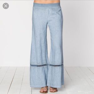 NWT XCVI  Ladder trim wide leg pants