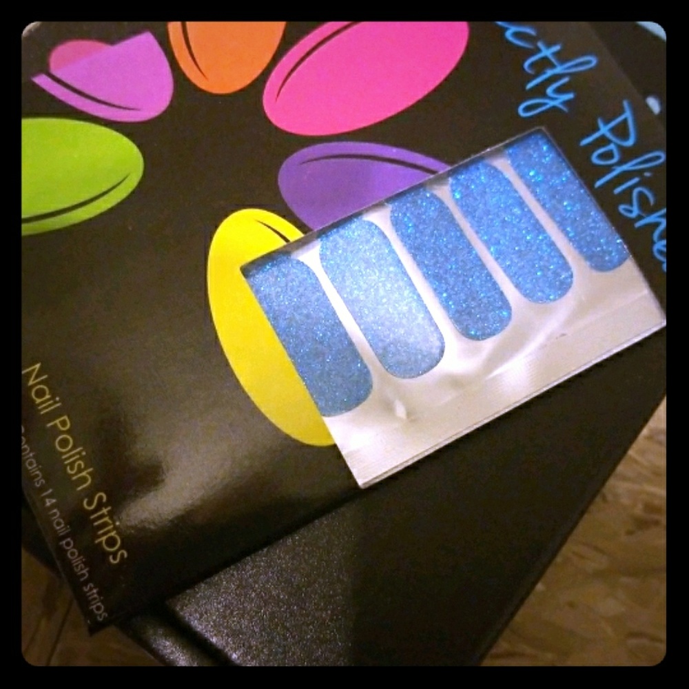 Nail wraps