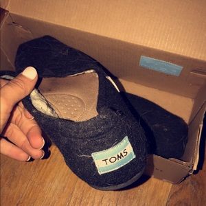 WOMEN TOMS