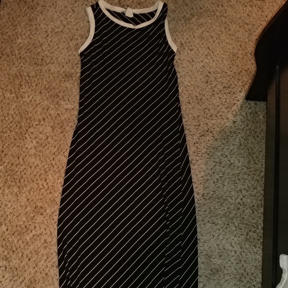 Striped White-Piping Maxi Dress - Picture 1 of 2