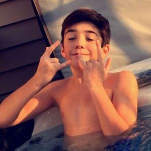 Meet your Posher, Tyler