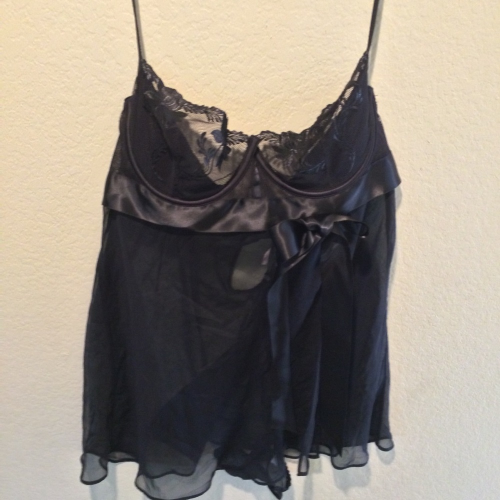 VS NWT Lingerie Set 36C / M•L