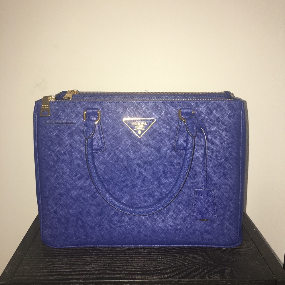 PRADA TOTE BAG