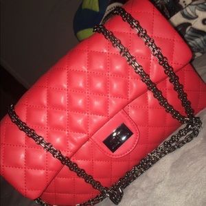 red purse