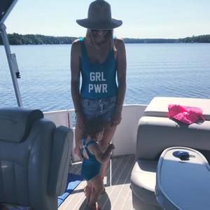 Meet your Posher, Alison