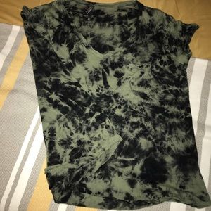 Torrid Black and Olive tie dye tee