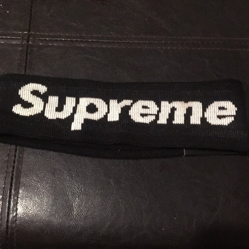 Supreme new era headband