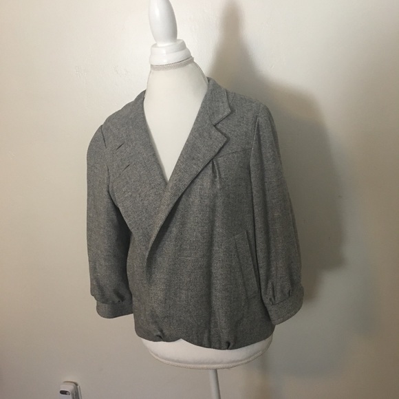 Short coat - Picture 1 of 2