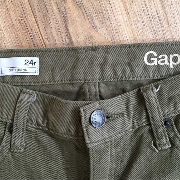 GAP girlfriend jeans - Picture 4 of 10