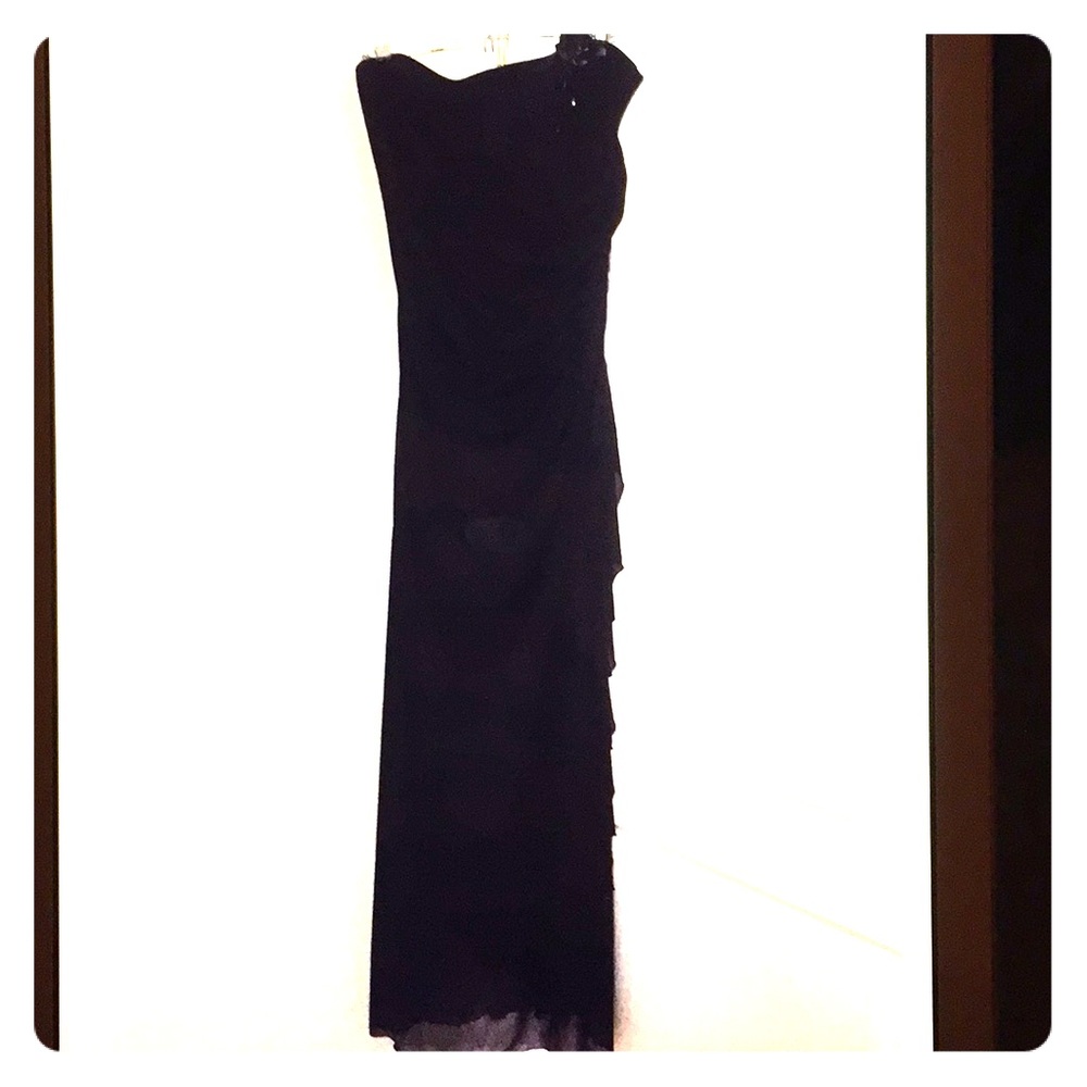 Long black dress