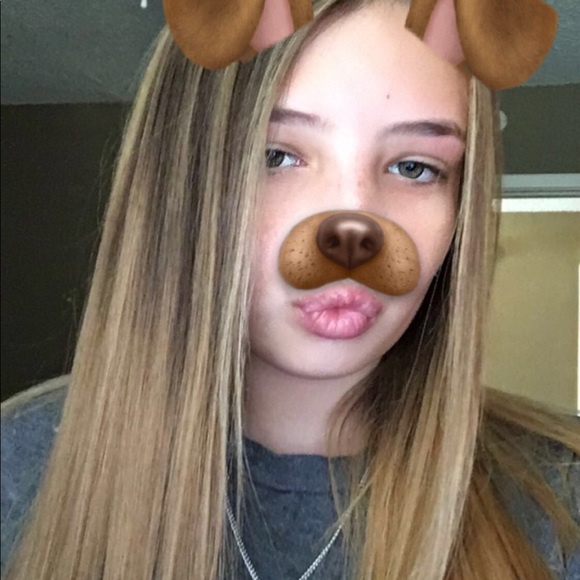 Meet your Posher, Avery - Picture 1 of 1