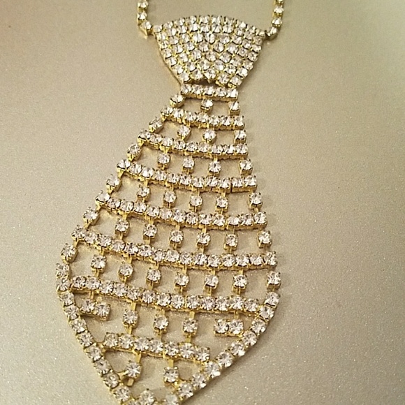 Jeweled tie choker length necklace on gold chain - Picture 7 of 8