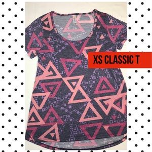 LuLaRoe XS Classic Tee