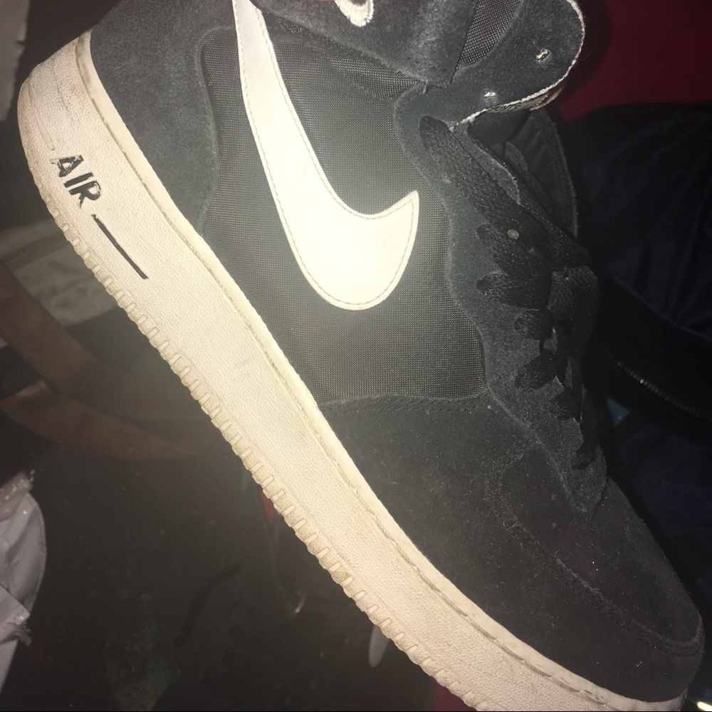 Air Force 1’s Suede Size 10.5