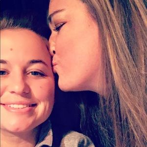 Meet your Posher, Brittany