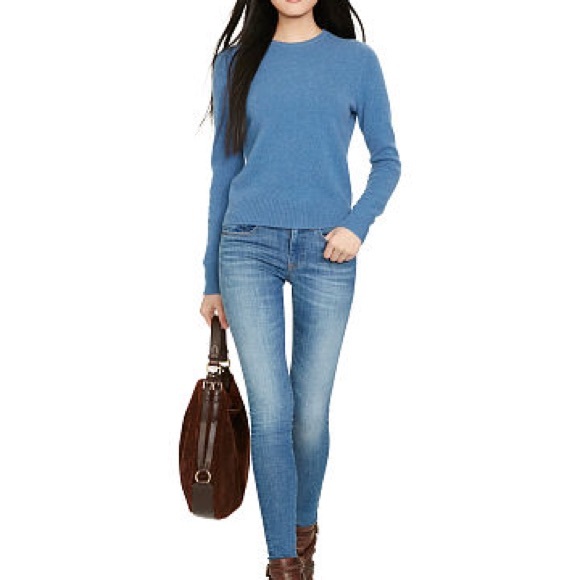 Ralph Lauren Sweaters - Ralph Lauren cashmere sweater. Soft as a dream.