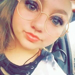 Meet your Posher, Trinity