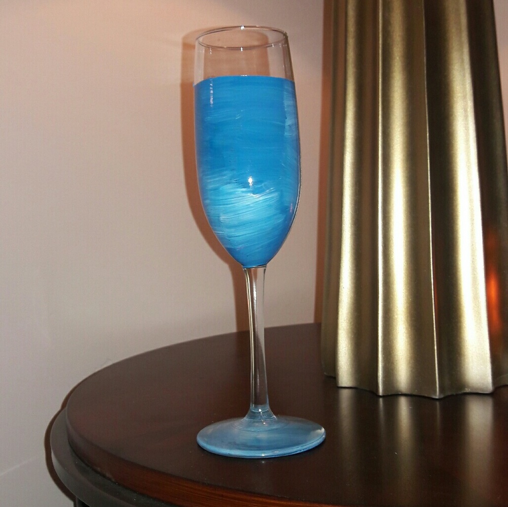 Custom champagne glasses