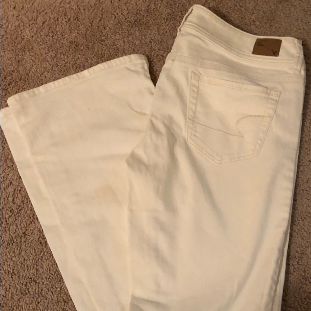 American Eagle Bootcut white jeans