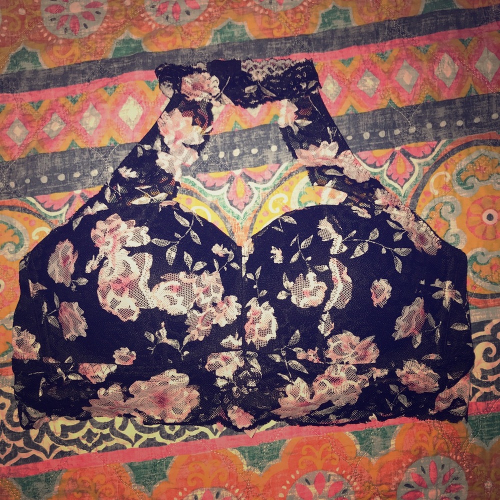 Choker bralette