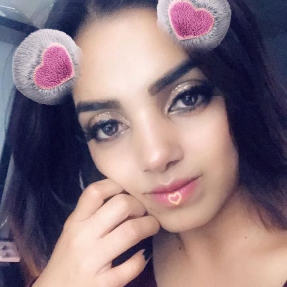 Meet your Posher, Judy - Picture 1 of 2