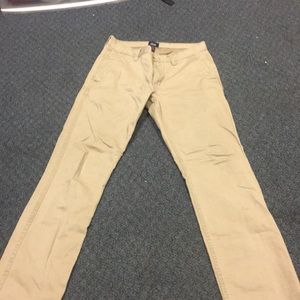 Gap khakis