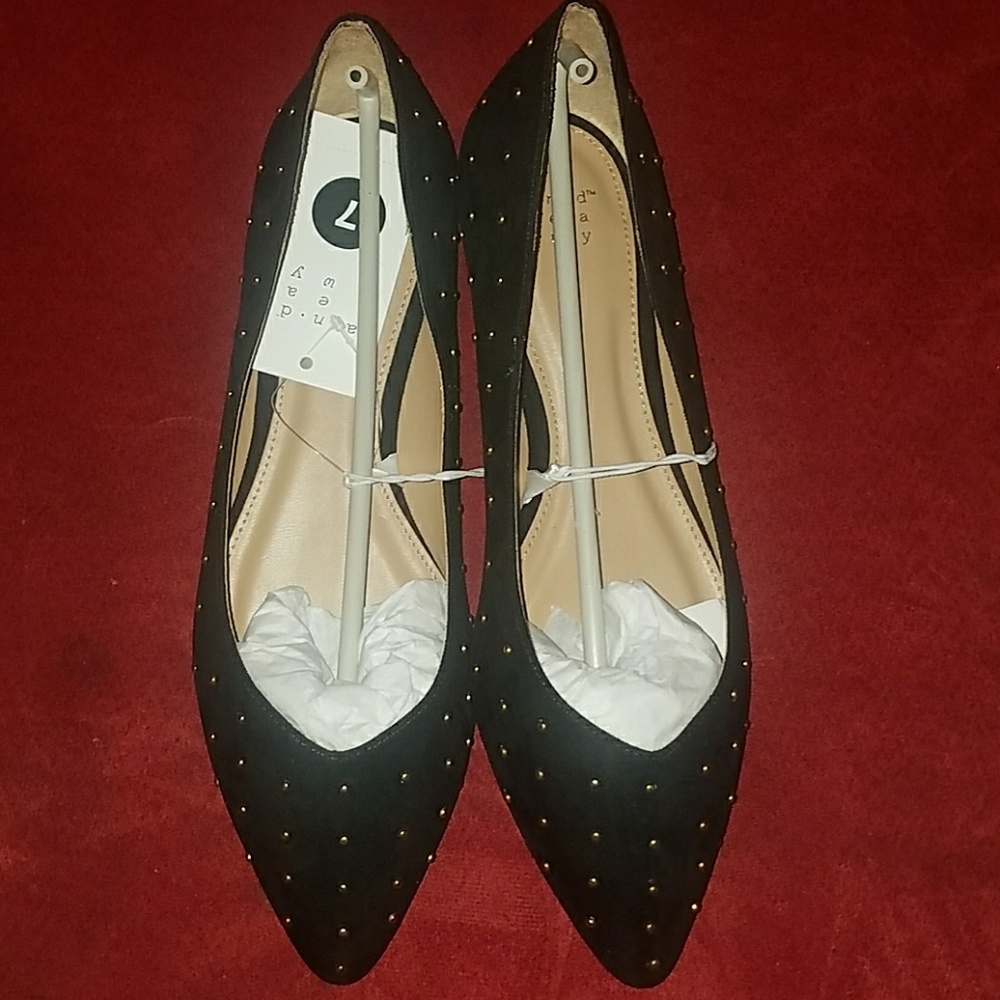 Black and Gold Flats
