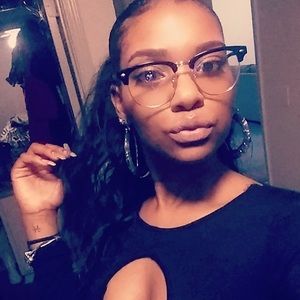 Meet your Posher, Jay