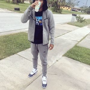 Meet your Posher, Dev