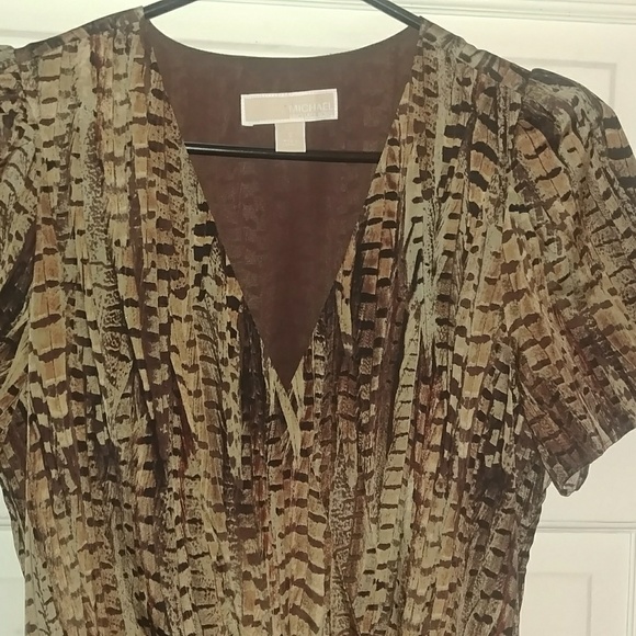 Michael Kors dress and necklace - Picture 4 of 8