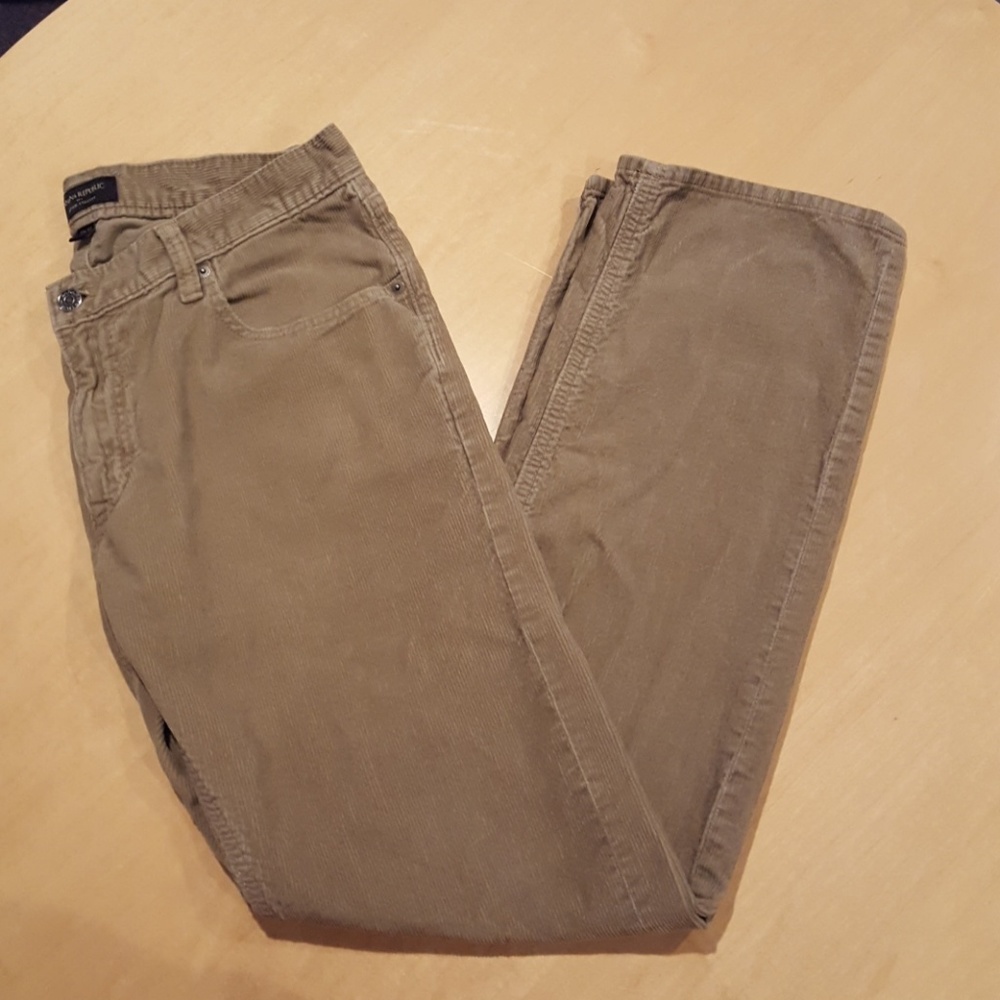 Banana Republic courdoroys 32x32