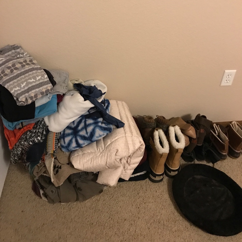CHEAP WINTER CLOTHES SALE LOT