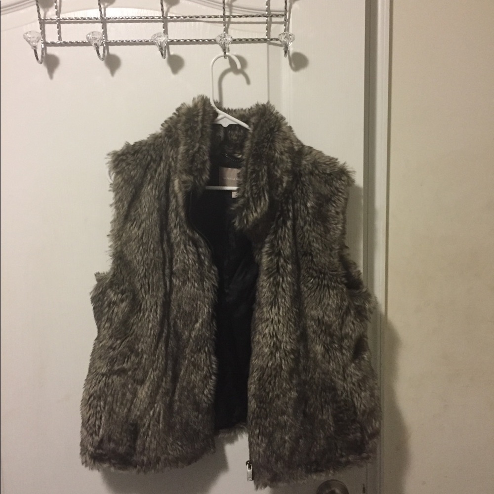 Banana Republic Faux Fur Vest - XL