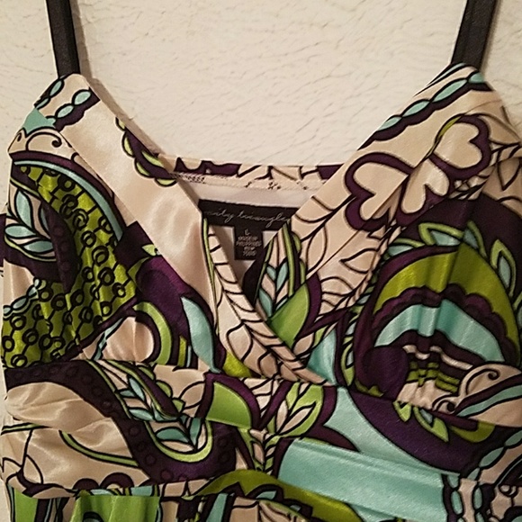 Paisley cream, purple, light green and blue dress - Picture 2 of 7