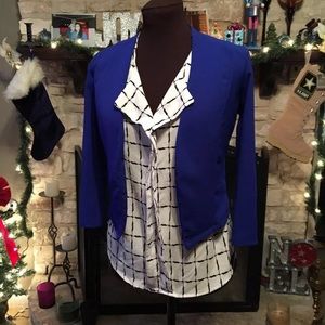 Cropped royal blue blazer.