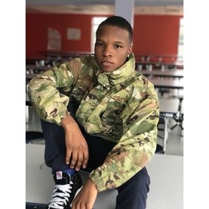 Meet your Posher, Isaiah