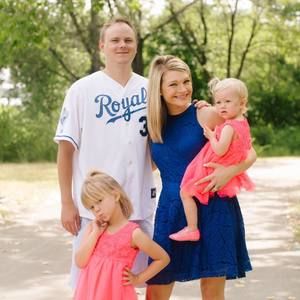 Meet your Posher, Caley