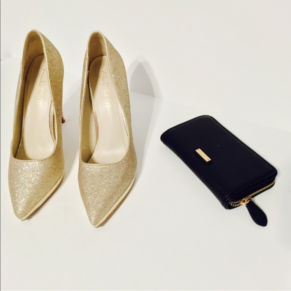 NEW! Aldo Gold Sparkle Stilettos!