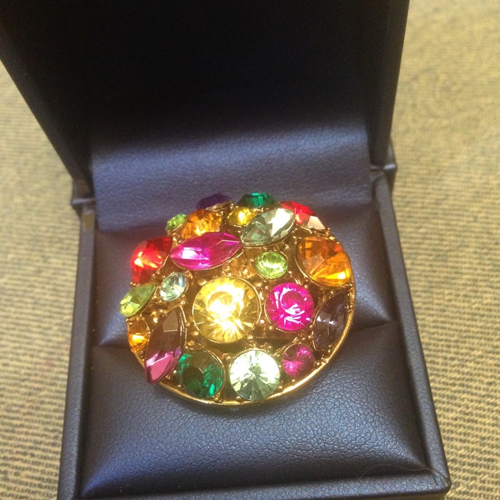 🐞Colorful cocktail ring size 6.