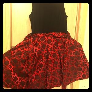 Perfect Dress for the holiday season 😍