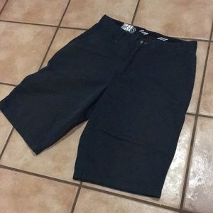 2/$29 4/$50 VolcomThinDenimshorts 32faintpinstripe