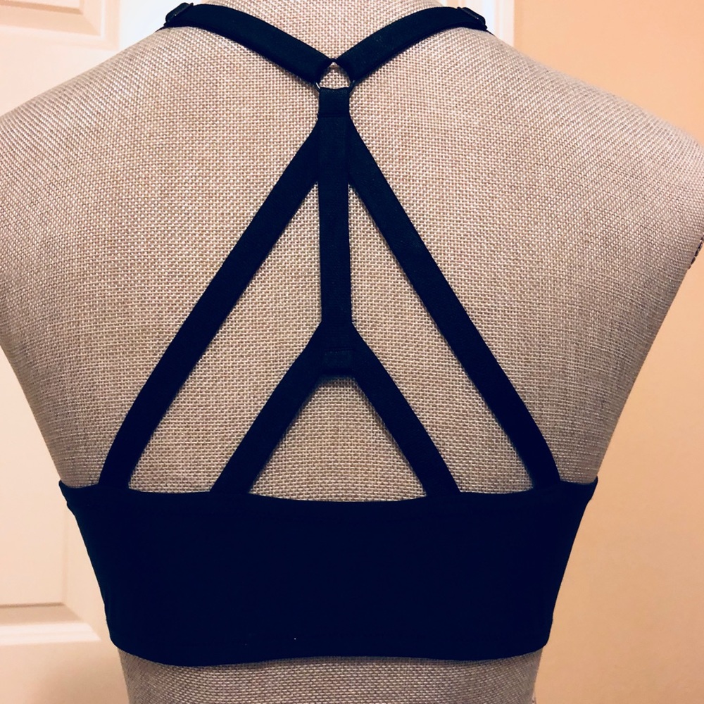 Victoria’s Secret push-up bra 36C