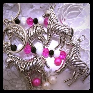 Zebra lockets with freshwater pink pearl