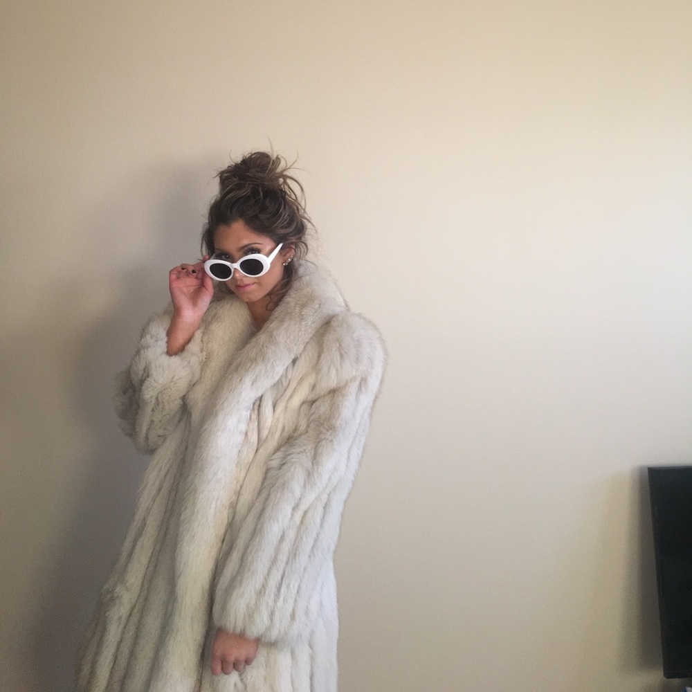 100% AUTHENTIC FOX FUR VINTAGE JACKET