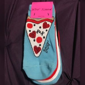 Betsey Johnson 6-Pair Socks