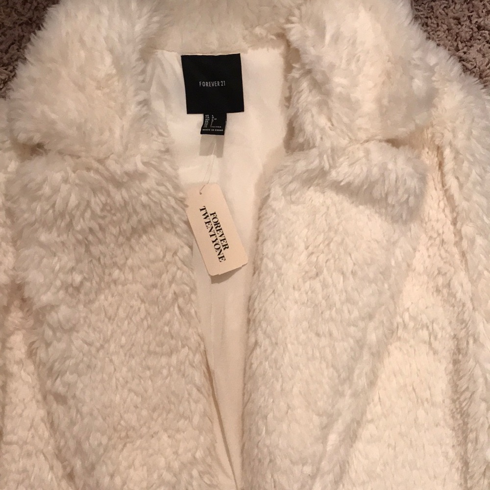 NEW Coat. Never worn. - Picture 2 of 7